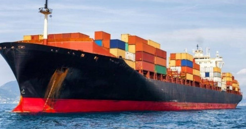 Xuất khẩu tăng mạnh cuối tháng 8, cán cân thương mại thặng dư 14 tỷ USD