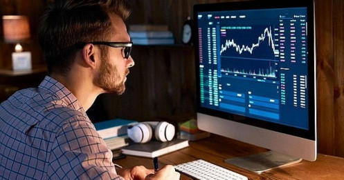 Khối ngoại vẫn bán ròng, kỳ vọng nào cho dòng tiền này quay trở lại?