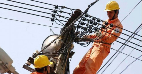 Giá điện "gánh" lỗ EVN tác động 30 triệu hộ gia đình, Hội Bảo vệ người tiêu dùng Việt Nam kiến nghị