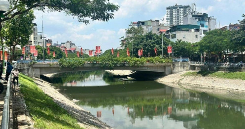 Tham vọng “dòng tiền xanh” trên dòng sông chết