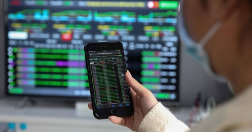 VN-Index tăng nhẹ trong ngày 12/9 - Đừng bỏ lỡ 2 cơ hội hiếm có này!