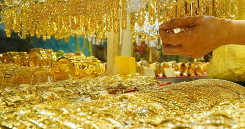 Giá vàng hôm nay 12/9/2025: Lao dốc thẳng đứng