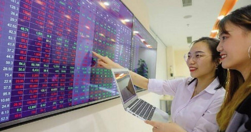 Ban hành Nghị định 245: Nhiều điểm mới tăng chất lượng hàng hóa, thu hút vốn ngoại và thúc đẩy nâng hạng TTCK