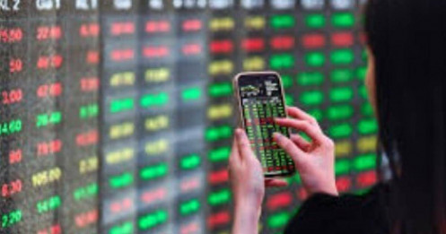 NĐT ngoại sẽ dễ dàng tiếp cận TTCK Việt?