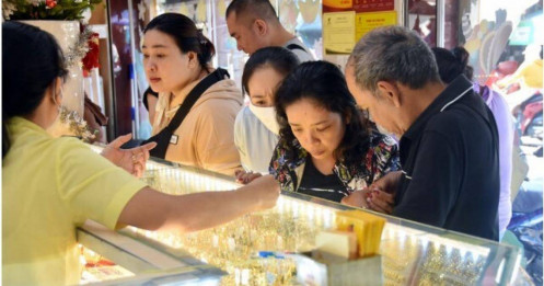 Đánh thuế giao dịch vàng