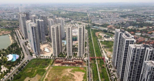 80 năm tích cóp mới mua nổi căn hộ Hà Nội?