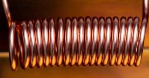 Giá đồng ngày 17/9 giảm do đồng đô la mạnh và nhu cầu Trung Quốc chậm lại