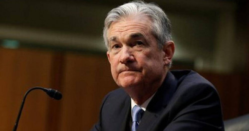 Fed giữa thế khó: Hạ lãi suất để cứu việc làm hay giữ chặt vì lạm phát?