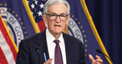 Trung Quốc giữa vòng xoáy giảm phát và áp lực Fed: Vì sao Bắc Kinh vẫn giữ nguyên lãi suất?