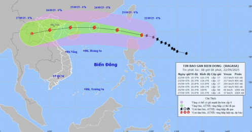 Siêu bão Ragasa mạnh cấp 16 đang tiến vào Biển Đông, biển động sóng cao tới 10m