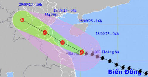 Bão số 10 Bualoi giật cấp 15, đổ bộ vào khu vực nào ở miền Trung?