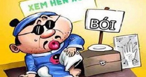 Thầy bói 'dỏm' lừa đảo gần 100 tỉ đồng