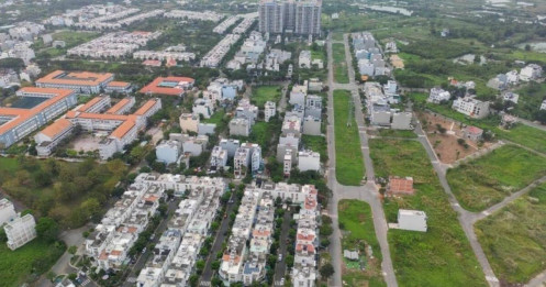 Đất nền: Ngai vàng bất biến hay sắp đổi chủ?