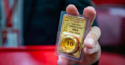 Đây là lý do giá vàng tăng mạnh nhưng nhà đầu tư vẫn thua lỗ