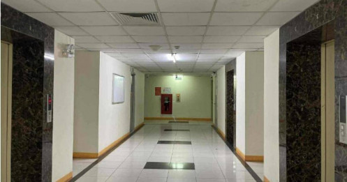 Xôn xao thông tin bé trai ném dép làm gãy vòi phun nước PCCC dẫn tới hỏng 2 thang máy giá tiền tỉ