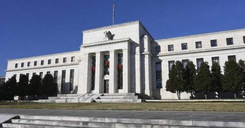 Fed cảnh báo: Chính sách tiền tệ Mỹ cần duy trì tính hạn chế trước áp lực lạm phát kéo dài