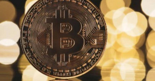 Bitcoin vượt 114.000 USD, đà tăng quay trở lại