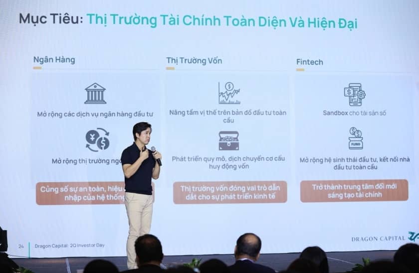 Dragon Capital: Nên bỏ thành kiến 'cổ phiếu cứ vượt đỉnh là chốt lời'