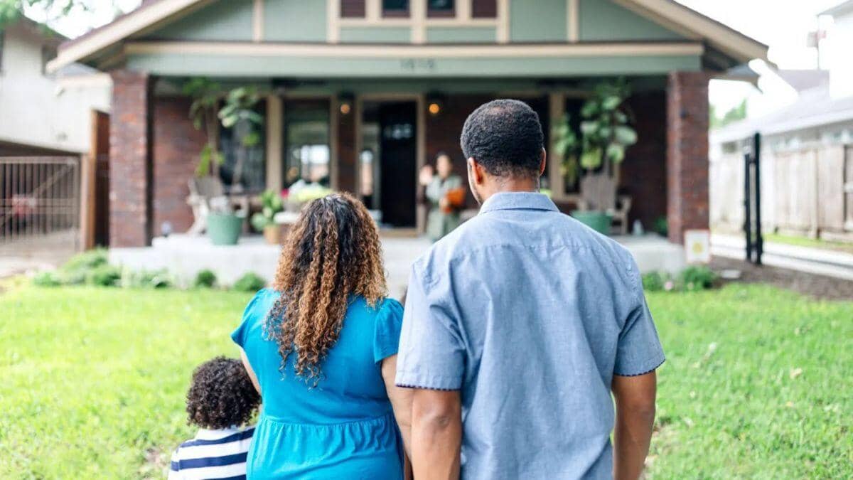 Gần một nửa người dân nơi đây tiếc nuối khi mua nhà