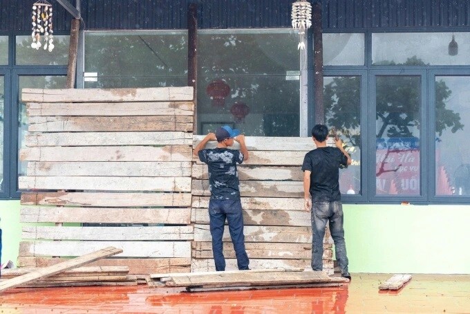 Làm gì để đảm bảo an toàn khi bão đổ bộ?