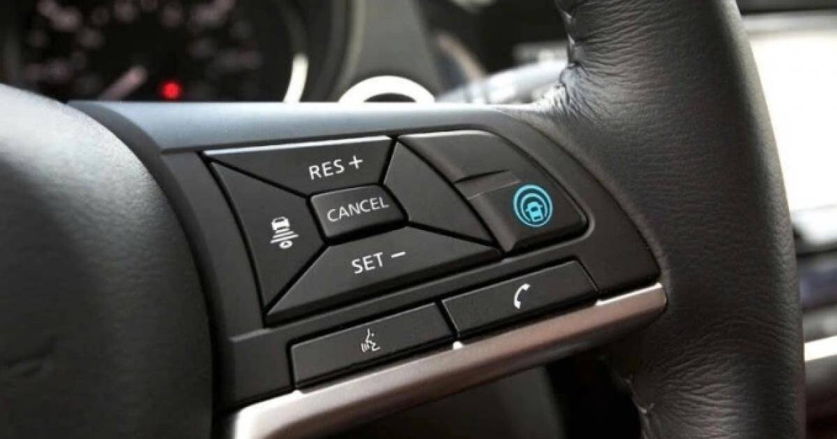 Đề xuất đơn giản hóa thủ tục cấp phép với ôtô tự lái một phần