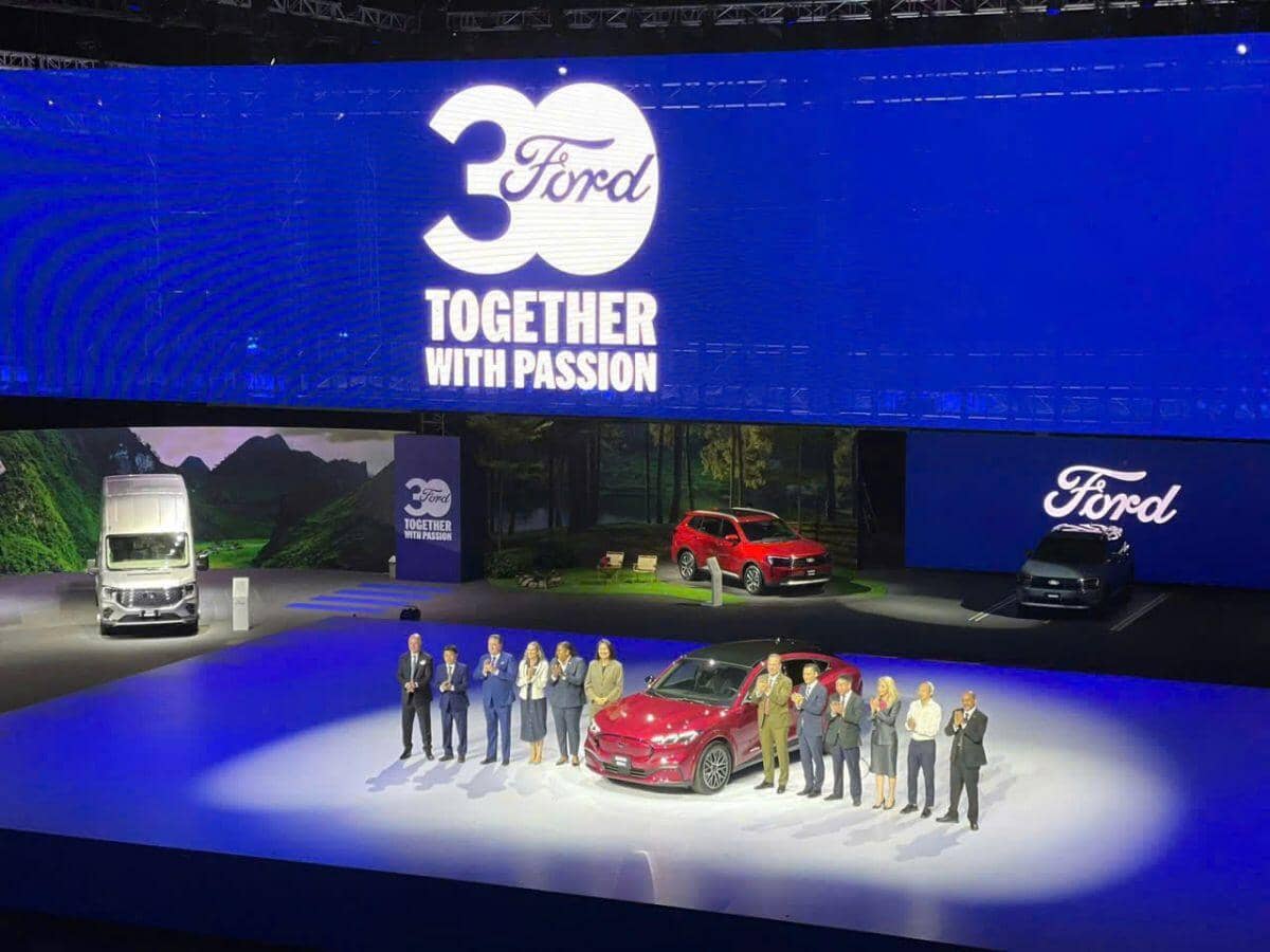 Ford Việt Nam ra mắt xe điện Mustang Mach-E, giá 2,599 tỷ đồng