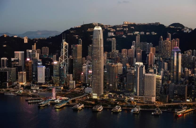 Các nhà phát triển bất động sản Hong Kong ngập trong nợ nần