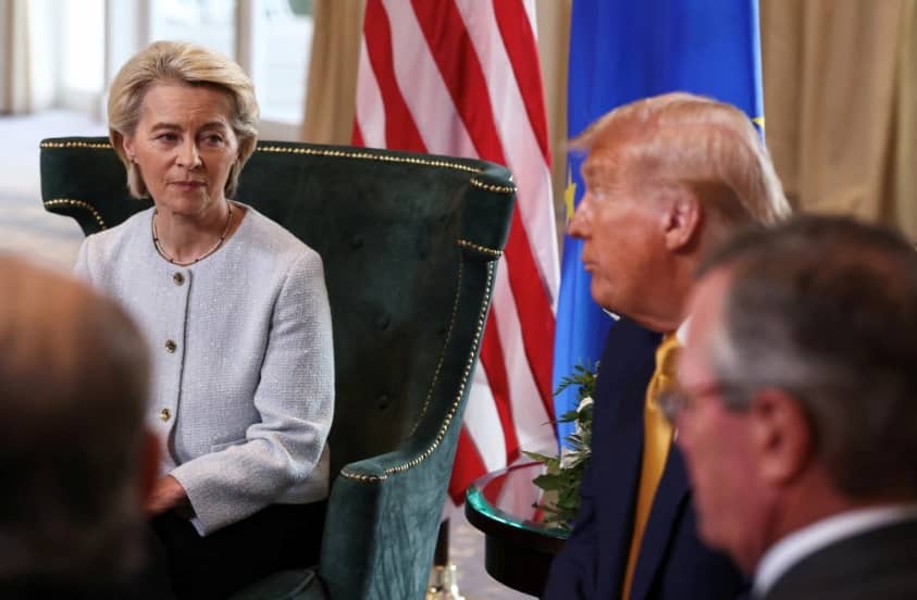 Ôtô, chất bán dẫn, gỗ của EU vào Mỹ chịu thuế 15%