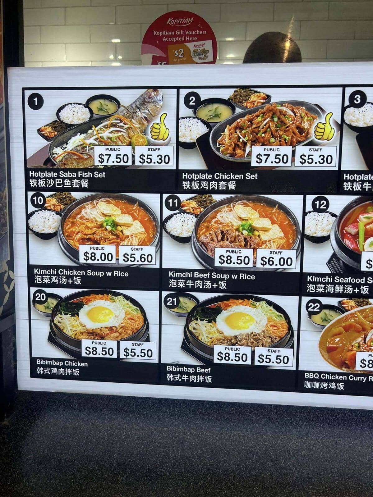 Chuyện ăn uống ở sân bay: Vì sao sân bay Việt Nam luôn ‘chát’ nhất?