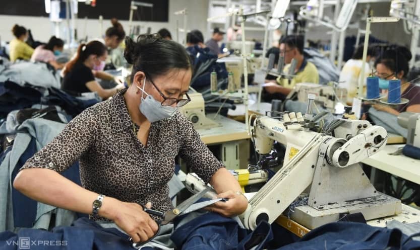 Nhiều doanh nghiệp dệt may tuyển dụng trở lại