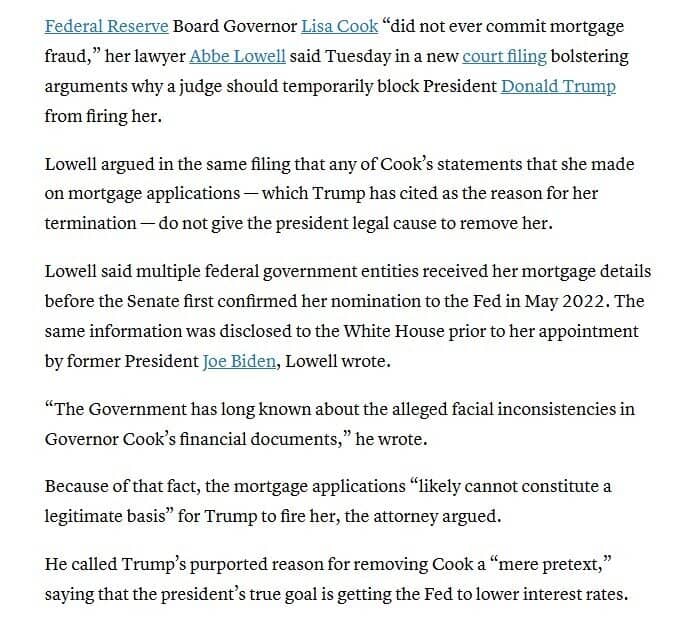 Gần 600 nhà kinh tế viết thư phản đối ông Trump sa thải Thống đốc Fed