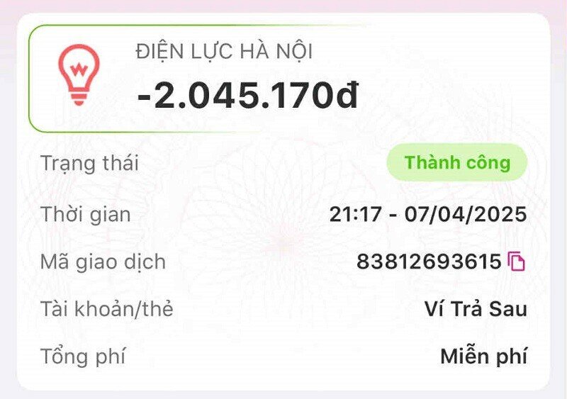 Hoá đơn tiền điện “nóng bỏng tay”: Xuất hiện gia đình có 3 tháng chỉ số công tơ giống hệt nhau