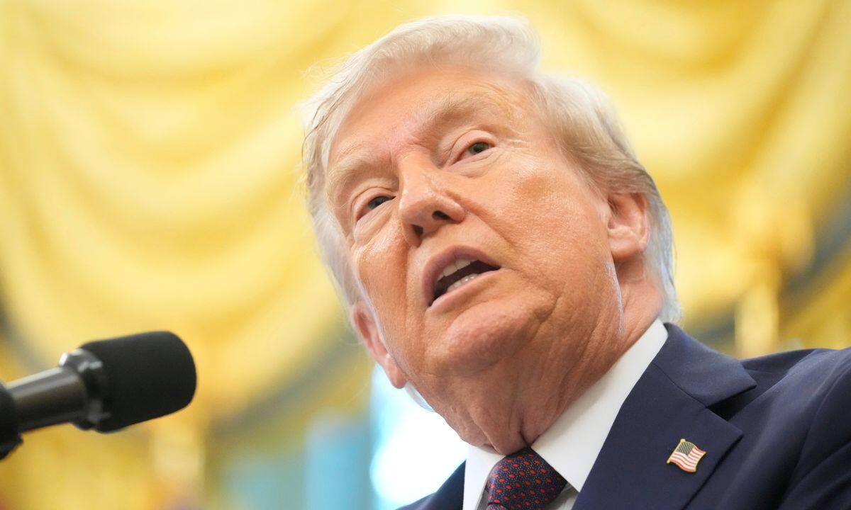 Ông Trump kháng cáo lên Tòa án Tối cao, dọa hủy loạt thỏa thuận thương mại nếu thua kiện