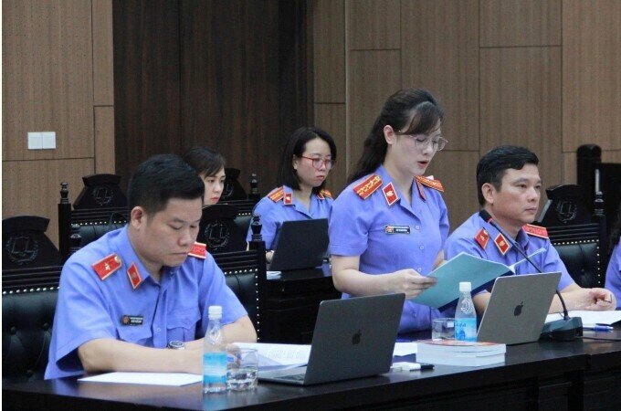 Cựu trợ lý nguyên Chủ tịch Quốc hội bị đề nghị 5-6 năm tù