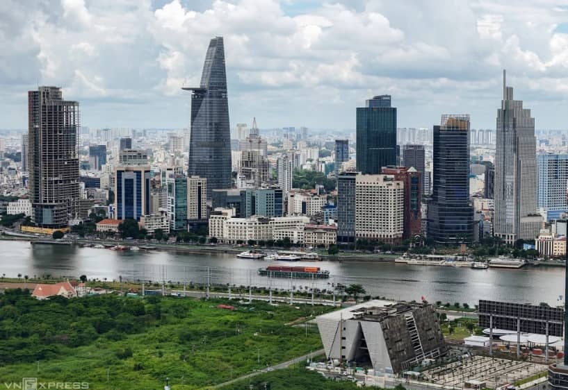 Đề xuất 5 ngành dịch vụ 'ưu tiên chiến lược' tại TP HCM