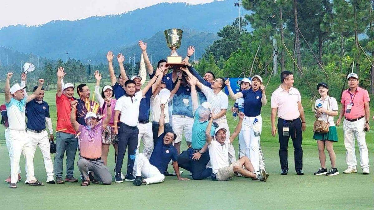 Giải golf Vô địch các CLB Dòng Họ 2025: Họ Bùi xuất sắc lên ngôi vô địch