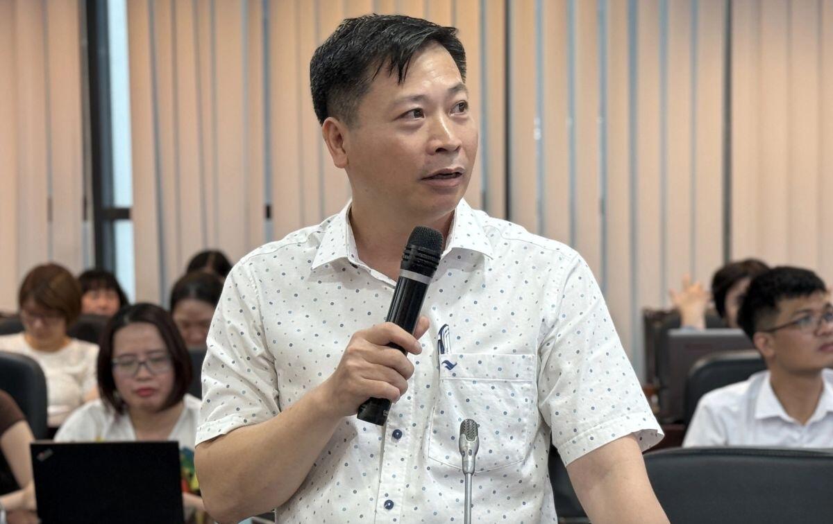 'Giá nhà tăng cao khiến người trẻ không dám kết hôn, sinh con'