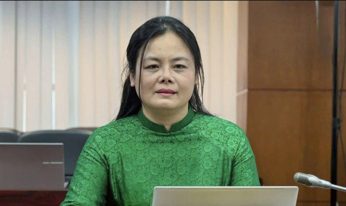 'Giá nhà tăng cao khiến người trẻ không dám kết hôn, sinh con'