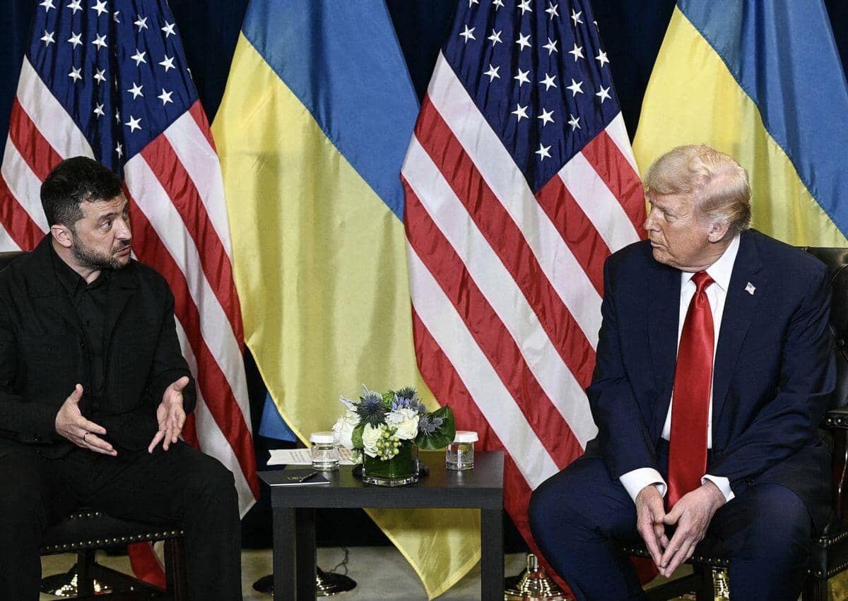 Ông Trump đổi ý, nói Ukraine có thể giành lại toàn bộ lãnh thổ