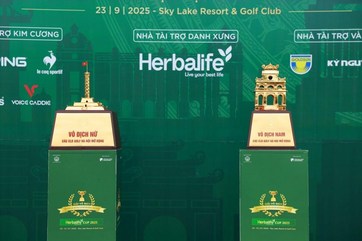 Hơn 300 golfer đồng hành lễ xuất quân giải vô địch các CLB Hà Nội mở rộng lần thứ 8 – Herbalife Cup 2025.