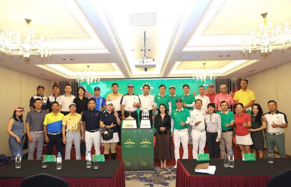 Hơn 300 golfer đồng hành lễ xuất quân giải vô địch các CLB Hà Nội mở rộng lần thứ 8 – Herbalife Cup 2025.