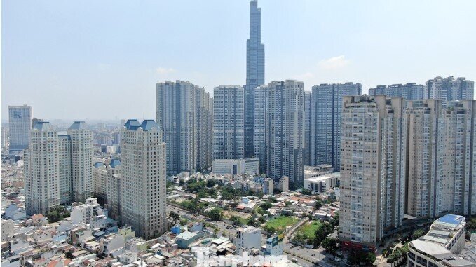 Giá căn hộ cũ, mới đồng loạt tăng giá