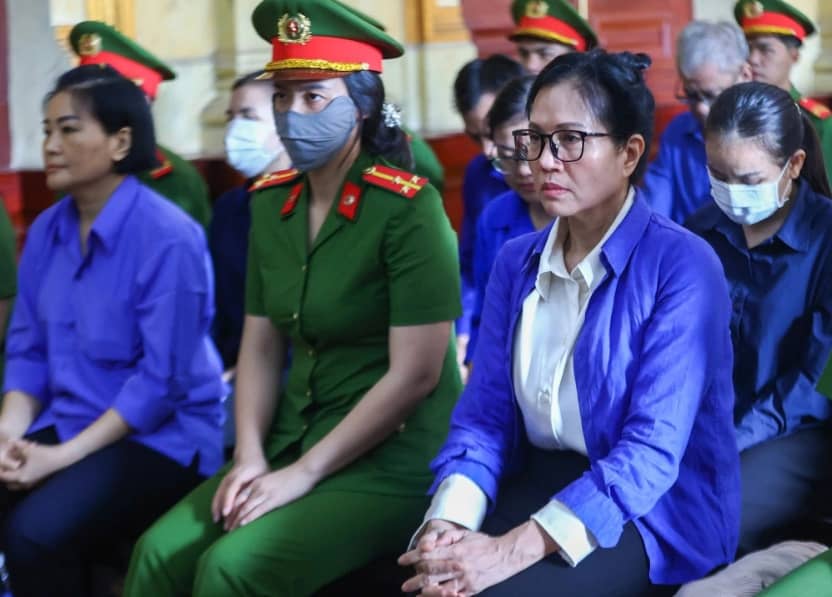 Cựu Tổng giám đốc SJC Lê Thúy Hằng: 'Tiền hưởng lợi để lo cho công ty'