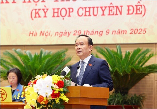HĐND Hà Nội lùi bàn về dự án tái thiết công viên hai bên sông Tô Lịch