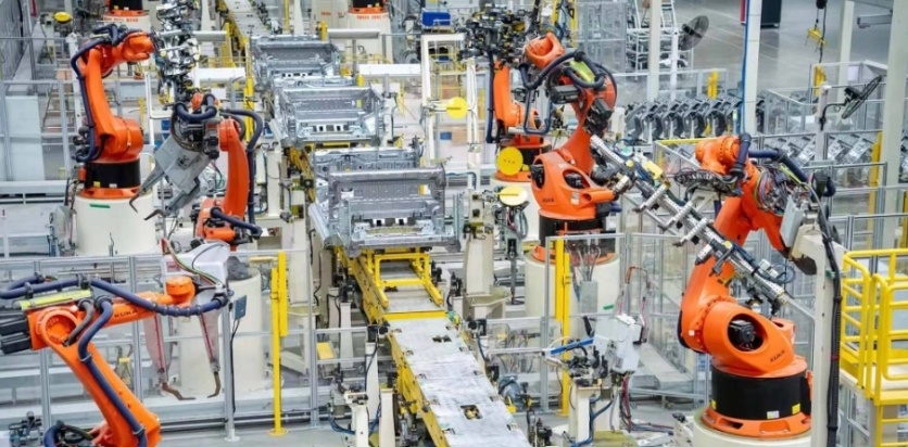 Trung Quốc triển khai robot mới nhiều gấp 10 lần Mỹ