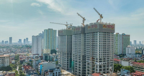 Tiền đổ mạnh vào bất động sản, chuyên gia cảnh báo nguy cơ “bong bóng”