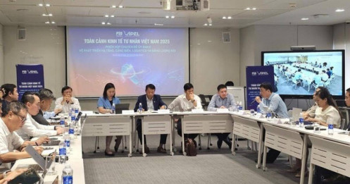 Gemadept kiến nghị lập trung tâm hàng hải quốc tế, REE đề xuất dự án điện gió gần 900.000 tỷ đồng