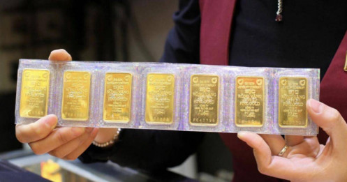 Chậm nhập khẩu tới 2026: Giá vàng trong nước còn ‘phi nước đại’?