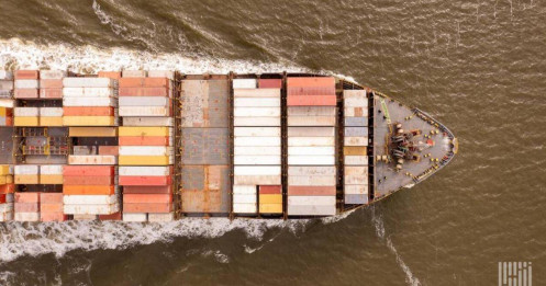 Giá cước vận tải xuyên thái bình dương lao dốc: bóng mây bất định thương mại đè nặng triển vọng