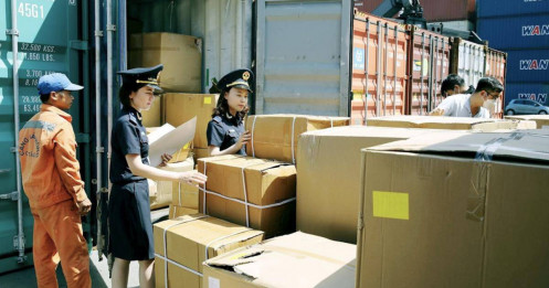 Đề xuất tạm hoãn xuất cảnh nhiều giám đốc doanh nghiệp FDI